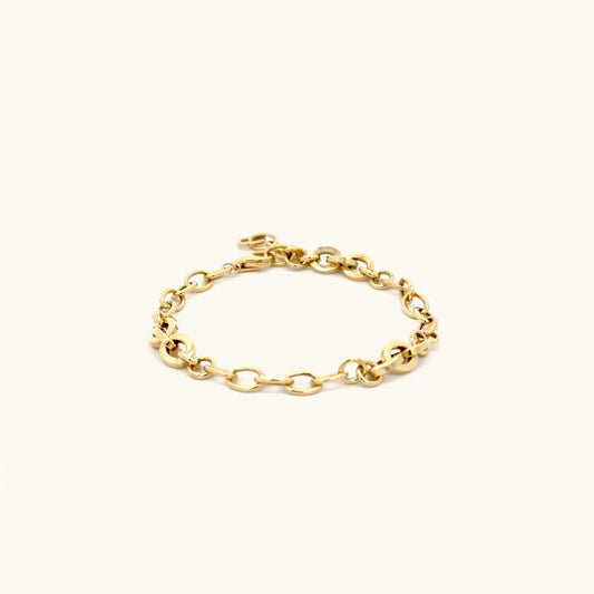 Elegant Gold Chain Bracelet